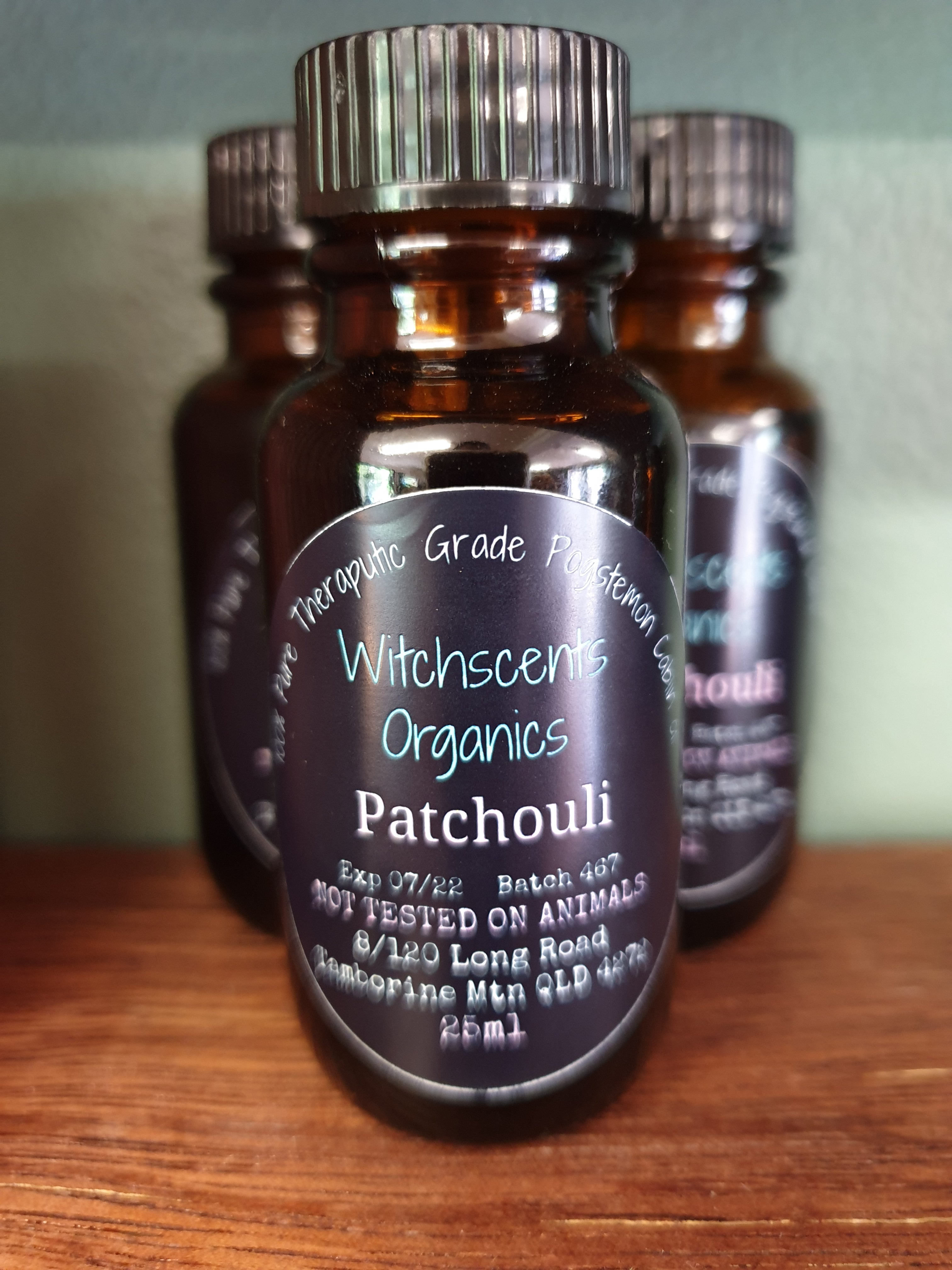 ESSENTIAL OILS + ROLL ONS